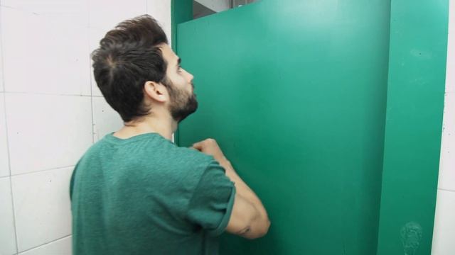 Toilet Escape - Escape Room para 2 jugadores смотреть онлайн