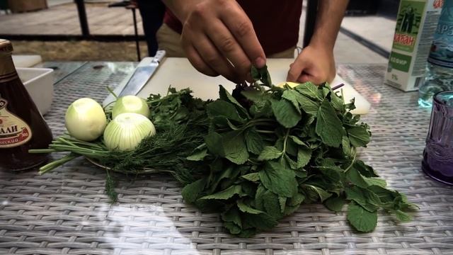 Готовим шашлык из баранины в ДЕГСТАНЕ смотреть онлайн