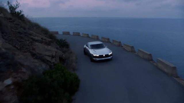 PEUGEOT e-LEGEND Concept смотреть онлайн