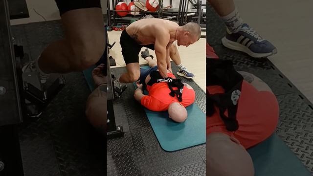 Заклинило Спину .