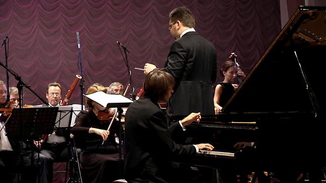 W.A. Mozart - Piano concerto No. 13 - I смотреть онлайн
