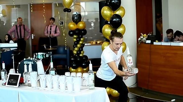 Бармен шоу на Презентации Lexus ES 250.Оренбург смотреть онлайн