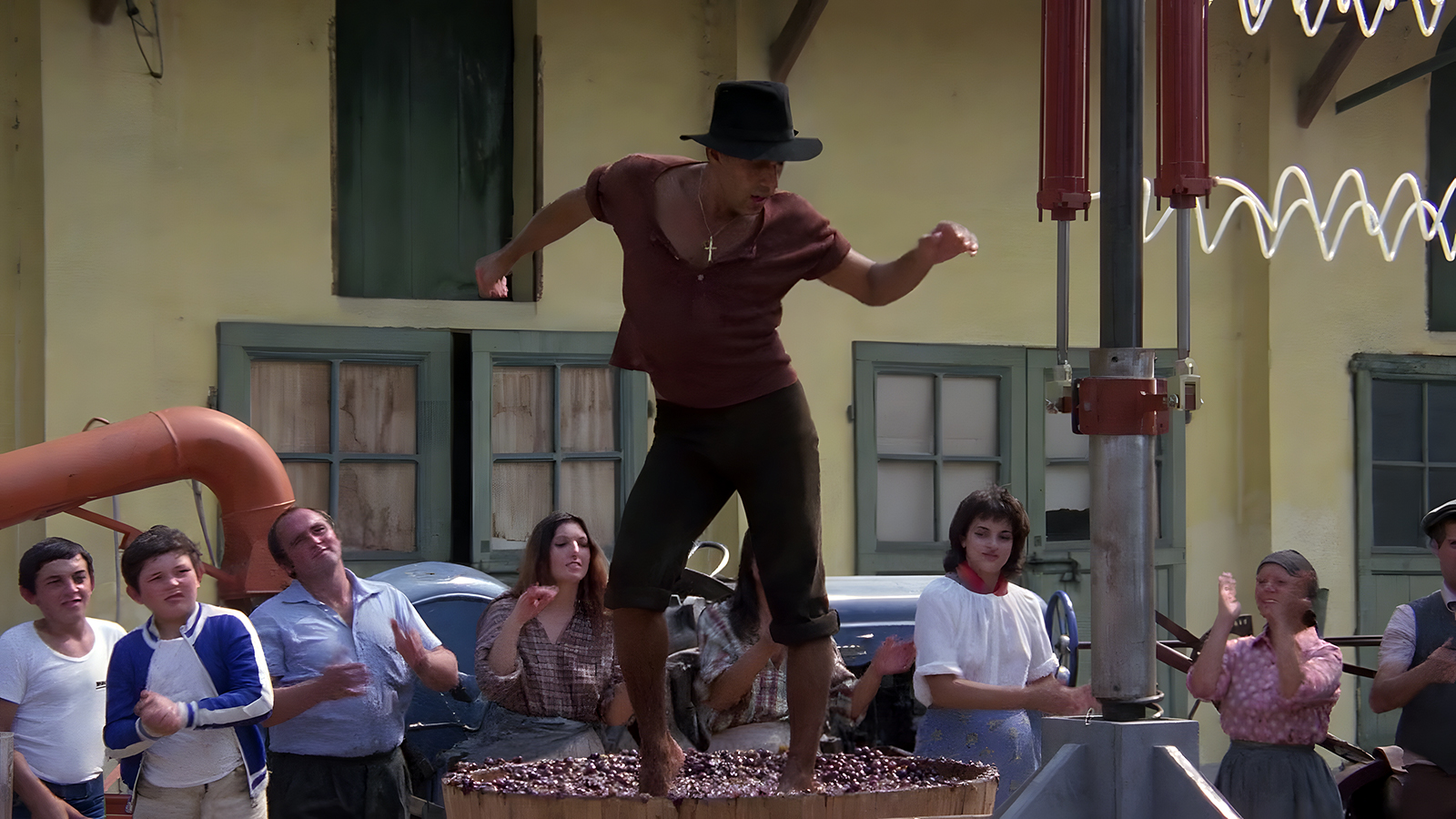 Адриано Челентано Танец на Винограде HD Укрощение Строптивого смотреть онлайн