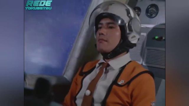 Spectreman VS Ultraman (P Productions VS TBS)Arena смотреть онлайн