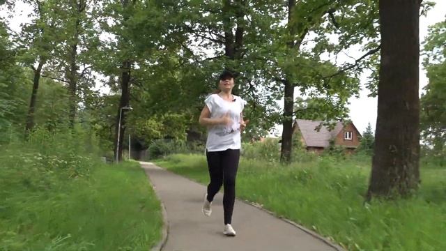 Пробежка и упражнения в лесу - Reality Show