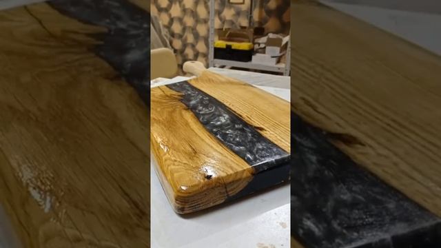 ?Разделочная доска из эпоксидной смолы смотреть онлайн