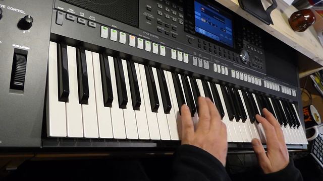 Harpsichord Frenzy смотреть онлайн