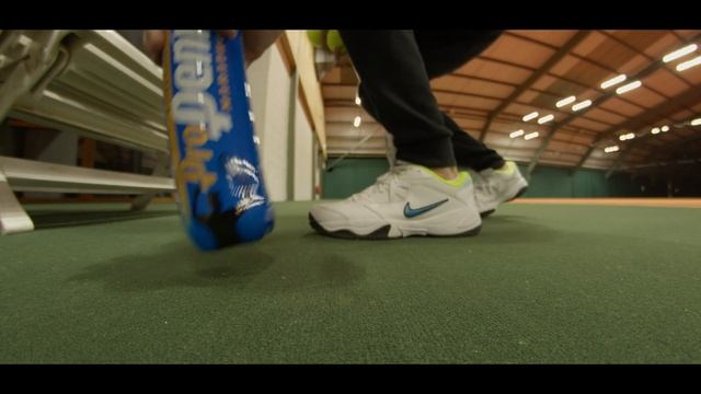 Nike Court Lite 2 & Last day training on the wall before retiring the HEAD TI Tennis Racket смотреть онлайн