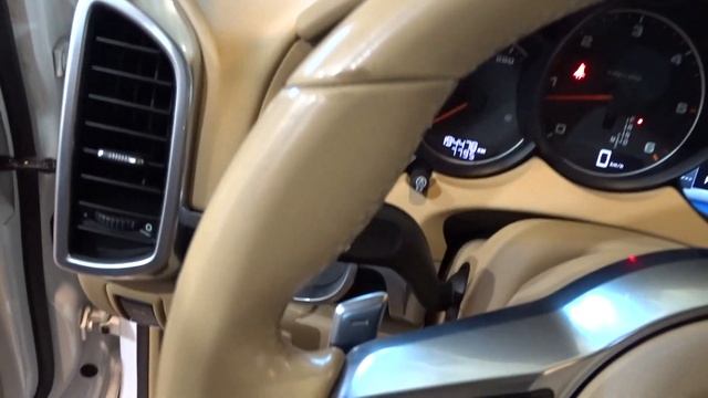 PORSCHE - CAYENNE - 3.0 DIESEL PLATINUM EDITION *FULL OPTIONAL*