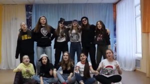 Поздравление с 23 февраля от девочек мальчикам!