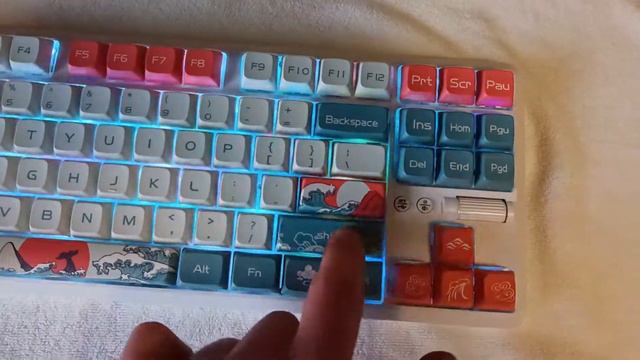 akko cs white with everglide panda and xda profile keycaps смотреть онлайн