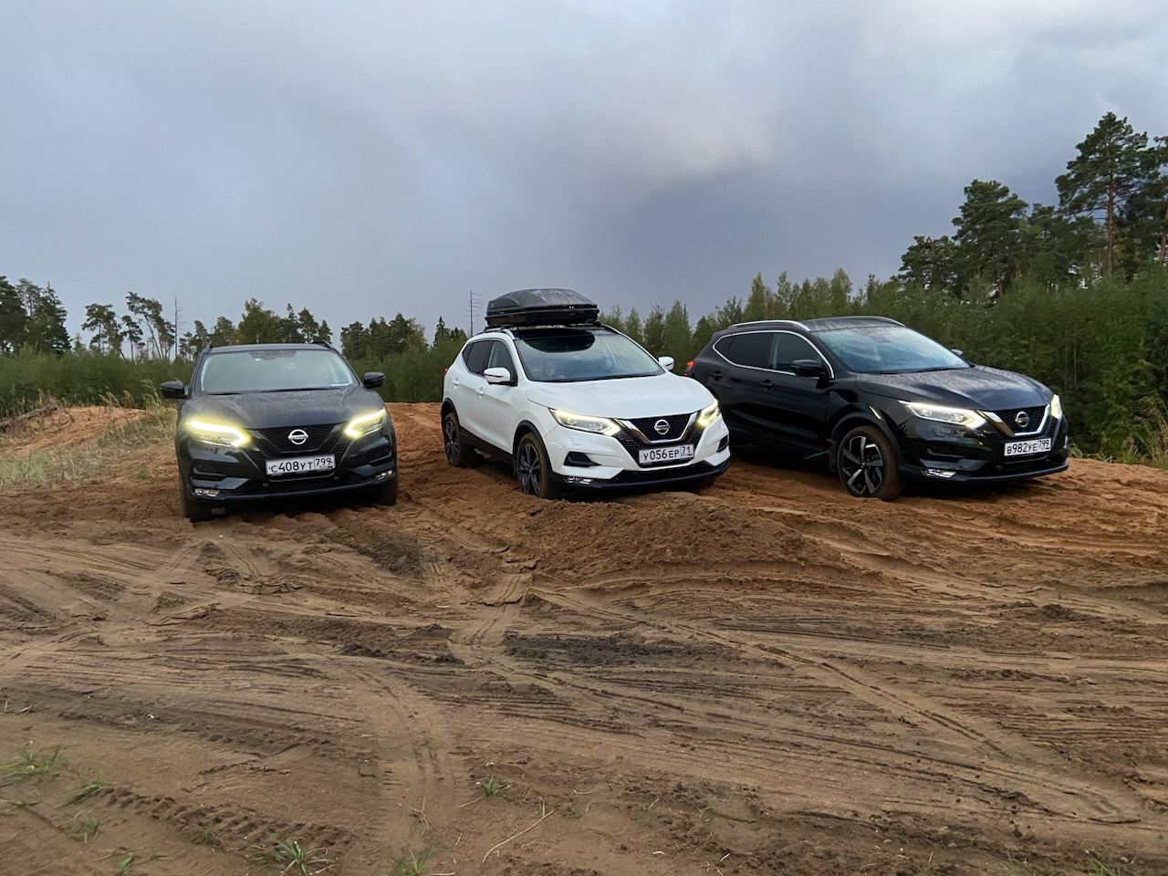 Nissan Qashqai 2021 года - разбираем комплектации самой продаваемой модели в РФ ! смотреть онлайн