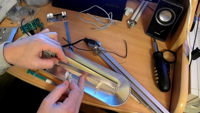 Светодиодная настольная лампа и большой взрыв смотреть онлайн