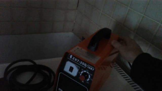 Defektes Elektroschweißgerät смотреть онлайн