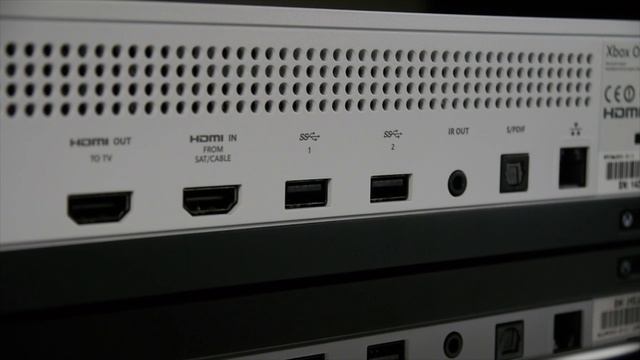 Xbox One S Ultra HD Blu-ray Player Review смотреть онлайн