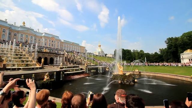 Открытие фонтана Самсон в Петергофе смотреть онлайн