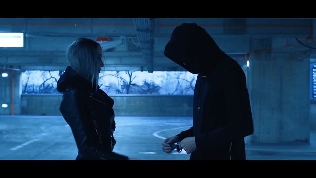 Night Lovell - MARY JANE | M5 Showtime