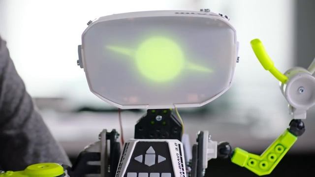 M.A.X. Robot by Meccano смотреть онлайн