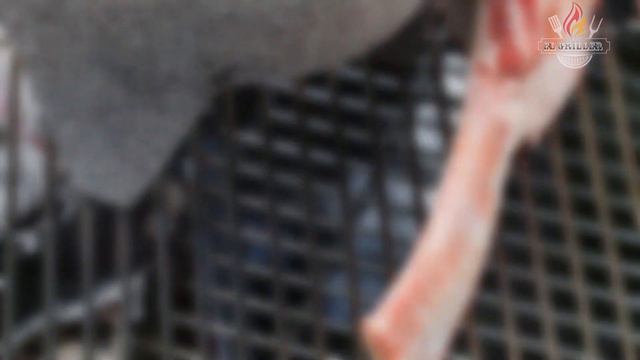 Tomahawk En Salsa De Chile Piquín Con Aguacate Y Cebolla