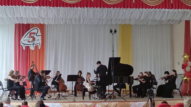 Федусенко Софья и Поволжский камерный оркестр Г Фоглер Концерт до мажор для фортепиано и струнног смотреть онлайн