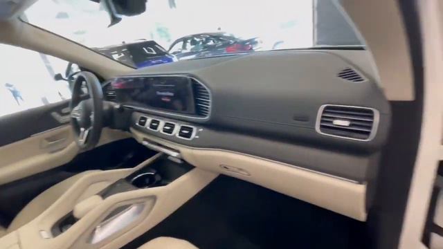 Mercedes-Benz GLE 300d 2022