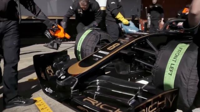 THERE IS CONFLICT AT FERRARI - F1 NEWS 4K смотреть онлайн