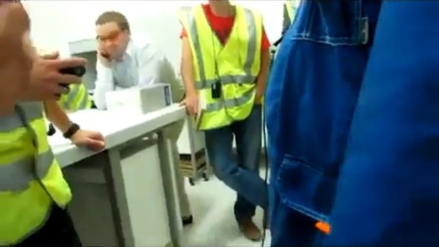 Табер тест ламината Квик Степ смотреть онлайн