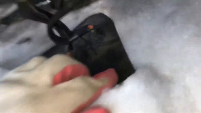 Как снять-поменять внутреннюю ручку двери на автомобиле Hyundai Elantra смотреть онлайн