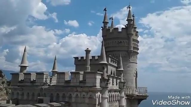 Крым . Ялта / дорога на Ласточкино гнездо . смотреть онлайн