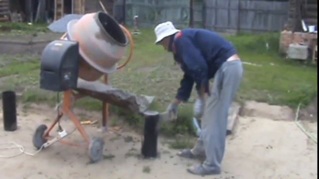 Стройка дома 3 Заливка фундамента бетоном