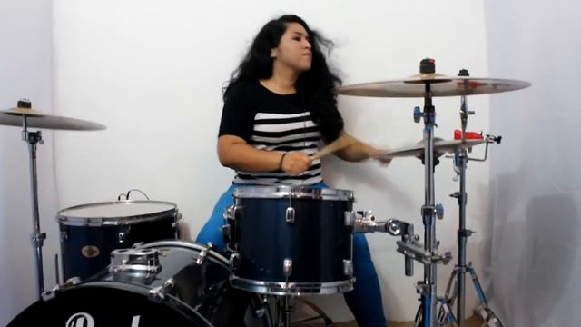 Pharrell Williams - Happy - Drum cover - Fatima Ordaz смотреть онлайн
