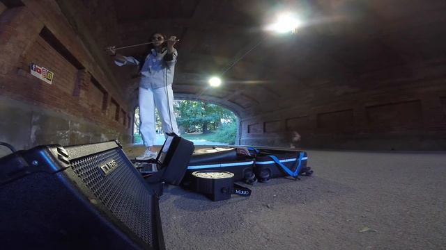 Electric Violin Improv. With Native Instruments Plug-in's On Logic Pro.