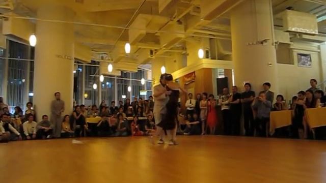 Hong Kong Tango Festival 2011 - Raymond and Lily смотреть онлайн