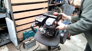 Ручной пуск  двигателя RATO R-270, 9 л.с.