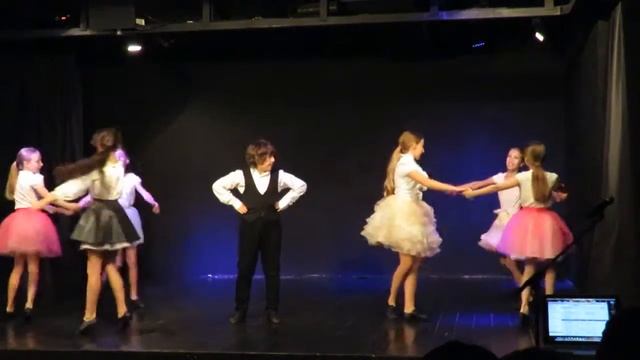 "Тумбалалайка" - Театр Happy Island Школы искусств Crescendo смотреть онлайн