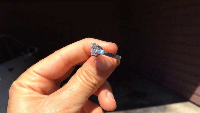 Trillion Cut Multifaceted Ring смотреть онлайн