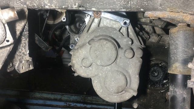VW T4 2.5 дизель , как снять КПП VW T4 2.5 Diesel How To Remove The Gearbox.mp4