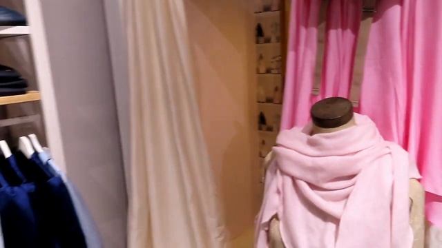 Итальянская мода в Финляндии, Наряжаемся на Рождество и Новый Год, Rinascimento смотреть онлайн