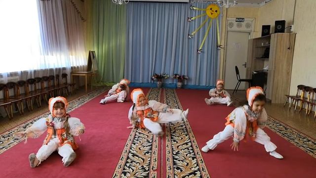 Танец "Мы веселые малышки" смотреть онлайн