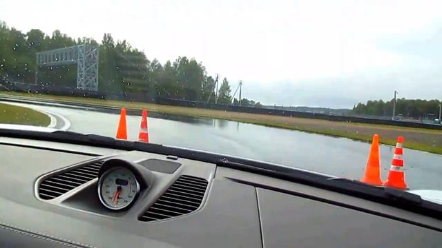Introduction to Porsche Driving Center Russia ( Moscow Raceway) смотреть онлайн