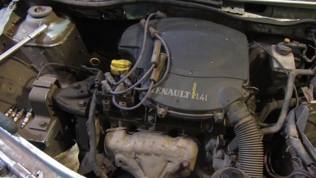 Замена свечей зажигания на Рено Логан и Ларгус 8 клапанов смотреть онлайн