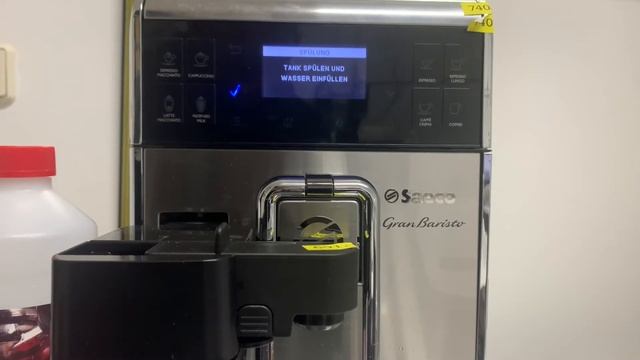 Saeco Gran Baristo entkalken und Filter neu anmelden und einsetzen. смотреть онлайн
