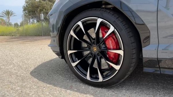 2023 Lamborghini Urus S Review *Its Amazing*