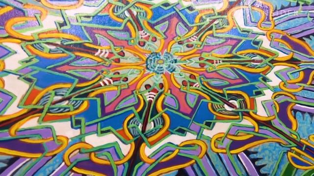 How This Artist Turned Traditional Sand Painting Into Street Art смотреть онлайн