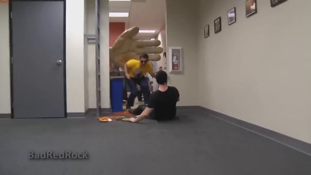 Jackass 3,5 (the high five) смотреть онлайн