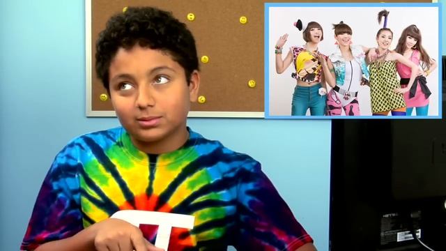 Kids React to K-pop смотреть онлайн