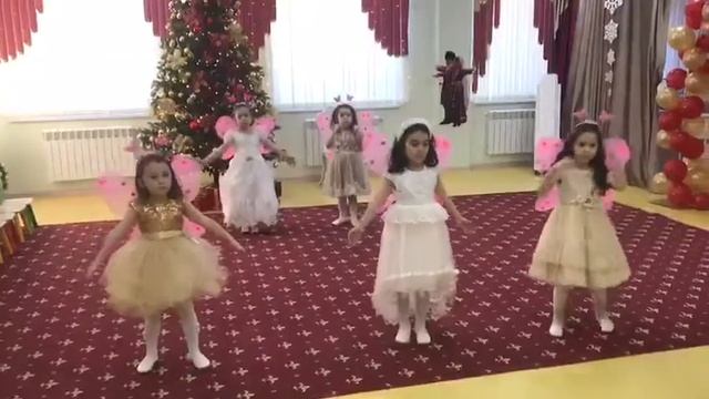 Танец "Бабочки". смотреть онлайн