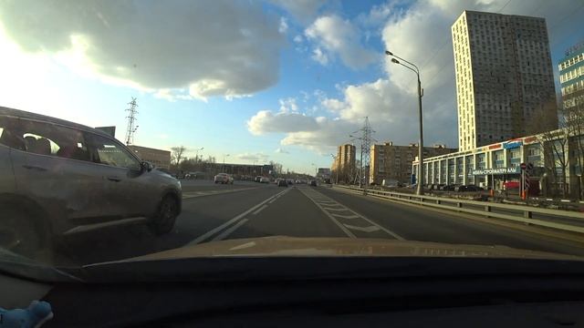 #Яндекс в помощь / Клиентам на чай / #Качели по ценам / Работа такси Москва Комфорт+ 28.03.21 #63 смотреть онлайн