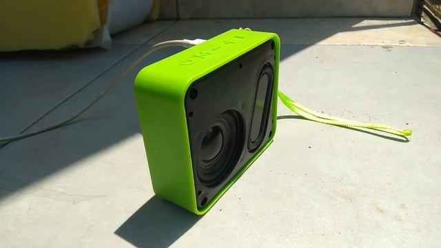 FAKE JBL GO2 Upgrade tutorial + BASS TEST! смотреть онлайн