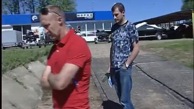 В Которосли обнаружили масляные пятна смотреть онлайн